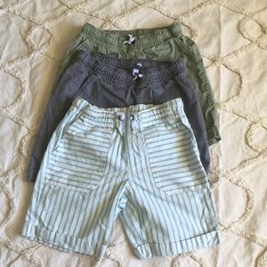 Boys Cat & Jack pull on draw string shorts 5t